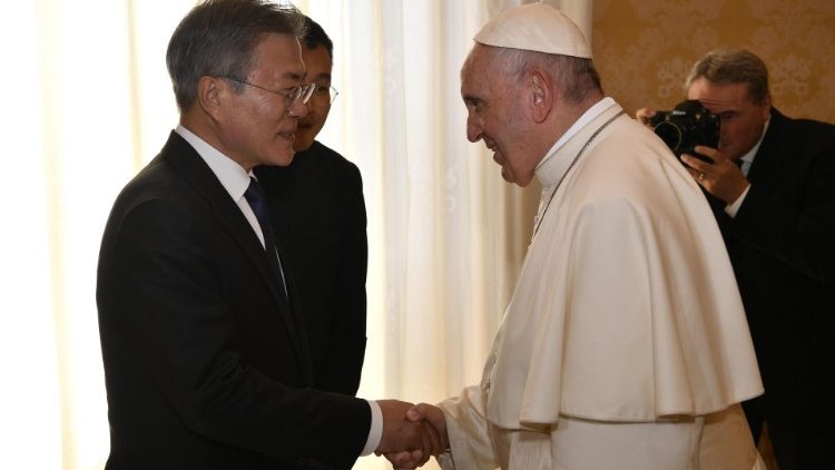 教皇フランシスコ、韓国の文在寅大統領を迎えて　2018年10月18日　