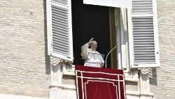 2018-10-21-angelus-domini-1540116076065.JPG