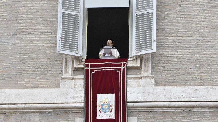 Le Pape François lors de l'angélus du 4 novembre 2018. 