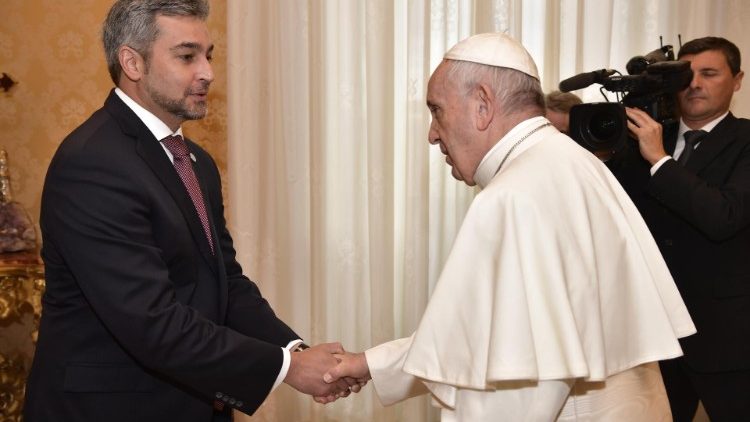 Le Pape recevant le président du Paraguay, le 5 novembre 2018 au Vatican.