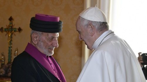 Pope prays for peace in Middle East with head of Assyrian Church