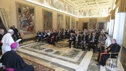 2018-11-12-plenaria-pontificia-accademia-dell-1542022700709.JPG