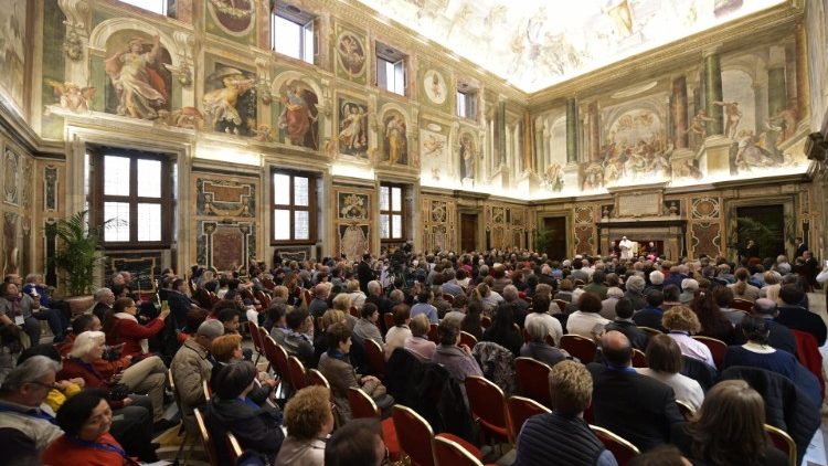 Pope Francis addressing members of the Apostolic Movement of the Blind on November 17, 2018. 
