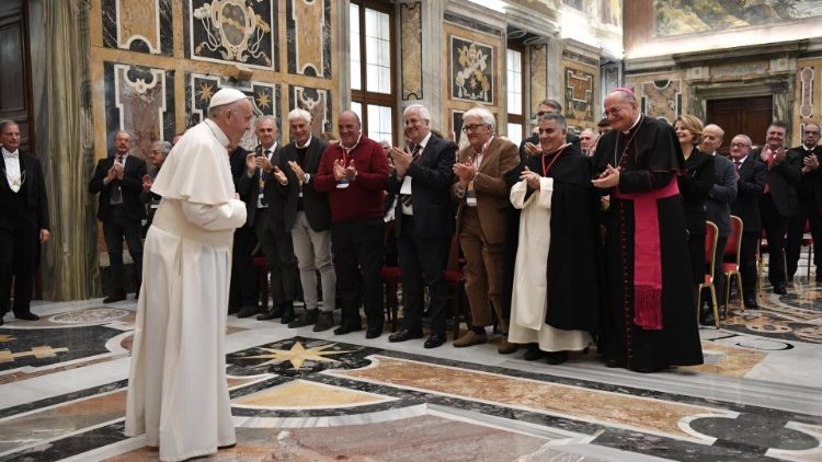 Le Pape François et les membres de la Fondation Giorgio La Pira, Vatican, 23 novembre 2018 