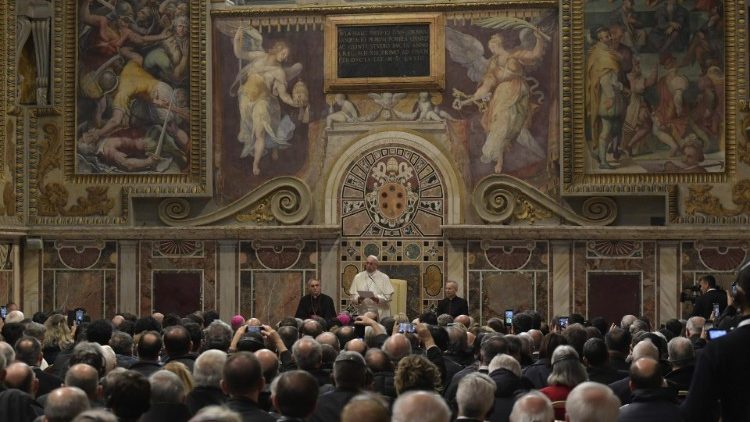 Papież: Sanktuarium uprzywilejowanym miejscem miłosierdzia 