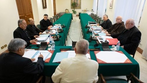 Papa Francisco abre nova reunião do Conselho de Cardeais