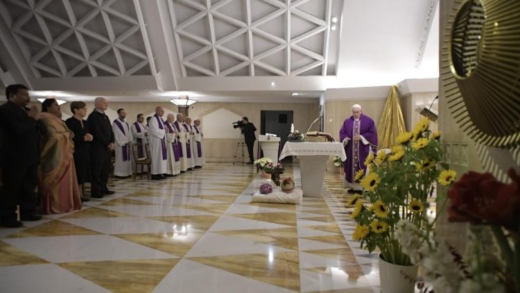 Papa Francisco celebra a Missa na Capela da Casa Santa Marta