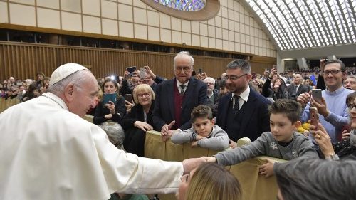 Papst Franziskus an Vatikan-Mitarbeiter: Keine Angst vor Heiligkeit