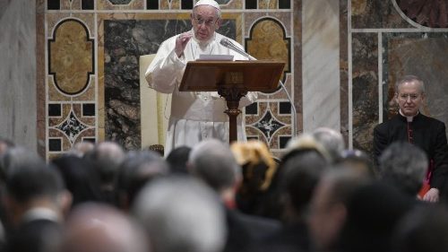 Papa a Corpo diplomatico: nazioni cerchino soluzioni comuni per non cadere nella sopraffazione 
