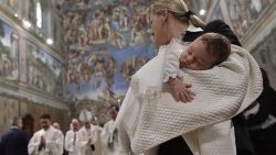 2019-01-13-santa-messa-con-battesimi-neonati-1547375027926.JPG