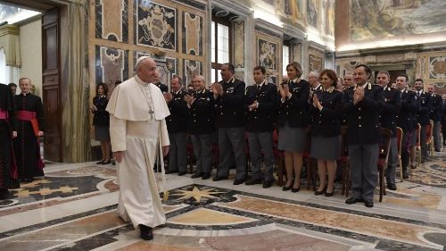 Le Pape reçoit le personnel de la sécurité du Vatican