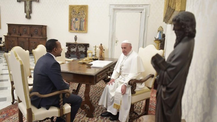 Papež Frančišek je sprejel v avdienco g. Abiya Ahmeda Alija, predsednika vlade Federativne demokratične republike Etiopije.