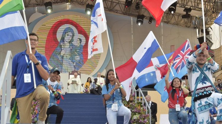 Papež Frančišek z Marijo Jezusovo Materjo in z mladimi z vsega sveta odprl Svetovni dan mladih v Panami.