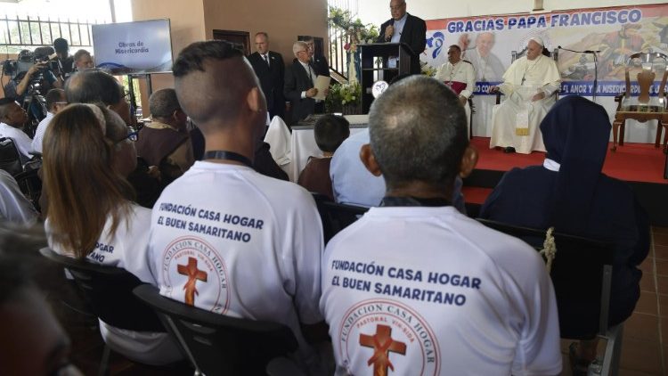 ĐTC thăm cơ sở "Người Samaria nhân hậu" ở Panama, nơi đón tiếp những người bị nhiễm HIV
