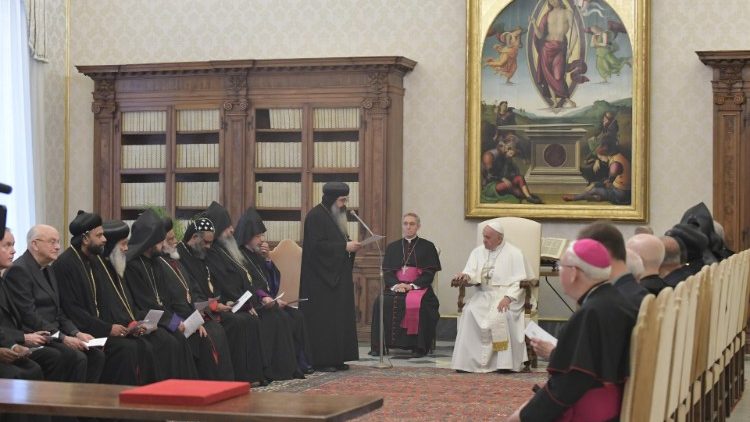 Ferenc pápa a katolikus egyház és a keleti ortodox egyházak között teológiai párbeszéd nemzetközi vegyesbizottság tagjaival