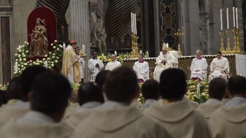 Papstmesse mit Ordensleuten: Jesus zu folgen ist eine tägliche Entscheidung