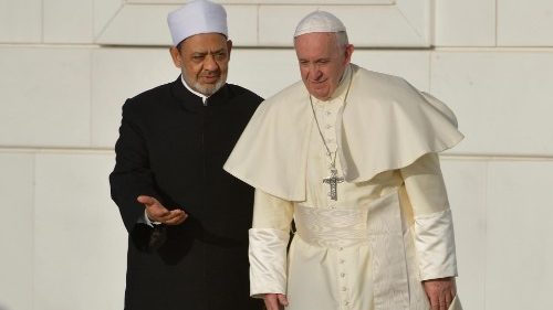 Le Pape aux Émirats: une rencontre interreligieuse pour fraterniser