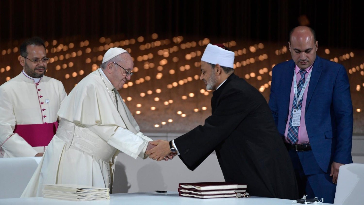 Maadhimisho ya siku ya pili ya udugu wa kibinadamu: mshikamano! - | vatican news