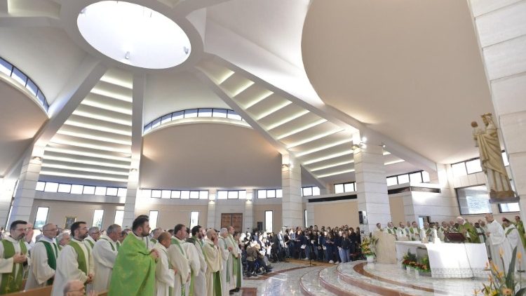 ローマ郊外サクロファーノで教皇フランシスコ司式のミサ　2019年2月15日