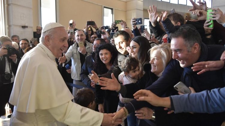 O Papa encontra os participantes do Encontro "Livres do Medo"