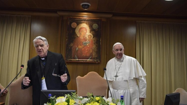 Watykan: II dzień spotkania o ochronie nieletnich