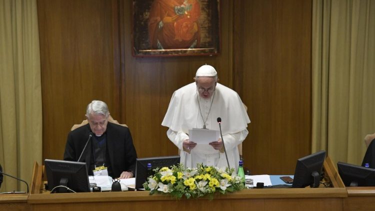 Papież na kościelnym szczycie o ochronie nieletnich