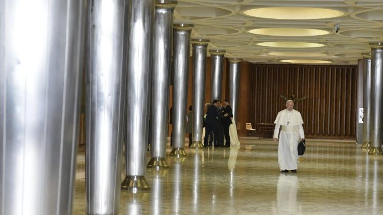 Papst Franziskus nimmt an der Kinderschutz-Konferenz teil