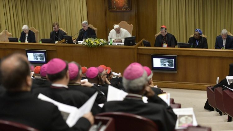 A kiskorúak védelméről rendezett vatikáni találkozó 3. napján az új szinódusi aulában