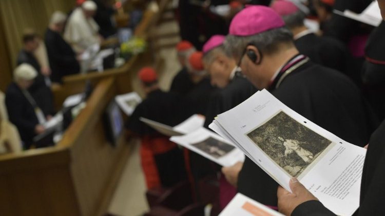 Watykańskie spotkanie na temat ochrony nieletnich