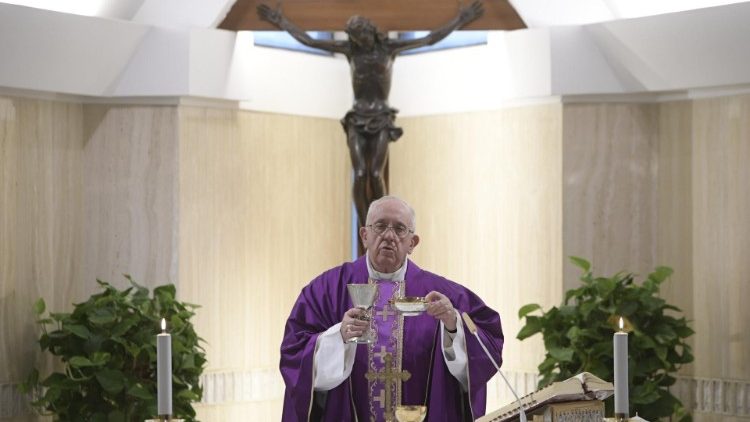  Papa Françesku: të krishterët nuk duhet të jenë hipokritë, me shpirt të trukuar