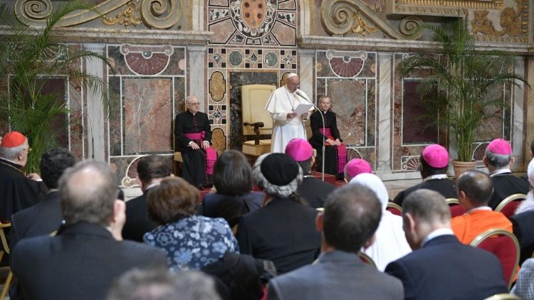 البابا فرنسيس يستقبل المشاركين في مؤتمر "الأديان وأهداف التنمية المستدامة" 8 آذار مارس 2019