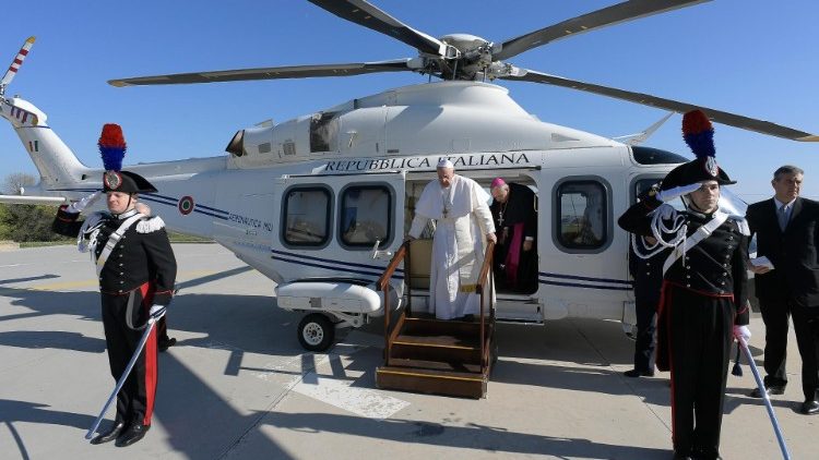 L'arrivo di Papa Francesco a Loreto (25-03-2019)