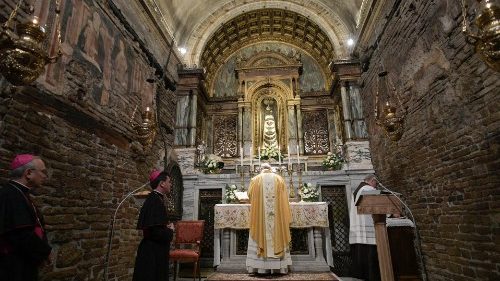 Loreto: Papež podpisal posinodalno apostolsko spodbudo Christus Vivit