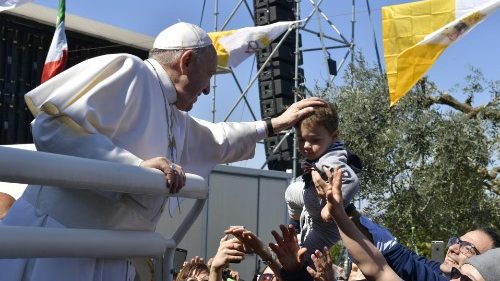 Papst in Loreto: „Wir brauchen einfache und weise Menschen“