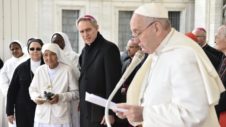 Ernannte einen neuen Präsidenten für die Päpstliche Akademie: Papst Franziskus bei der Generalaudienz