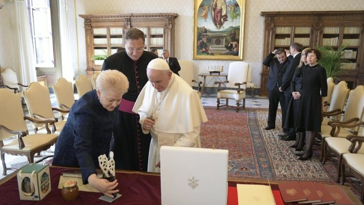 LR prezidentė D. Grybauskaitė lankosi Vatikane