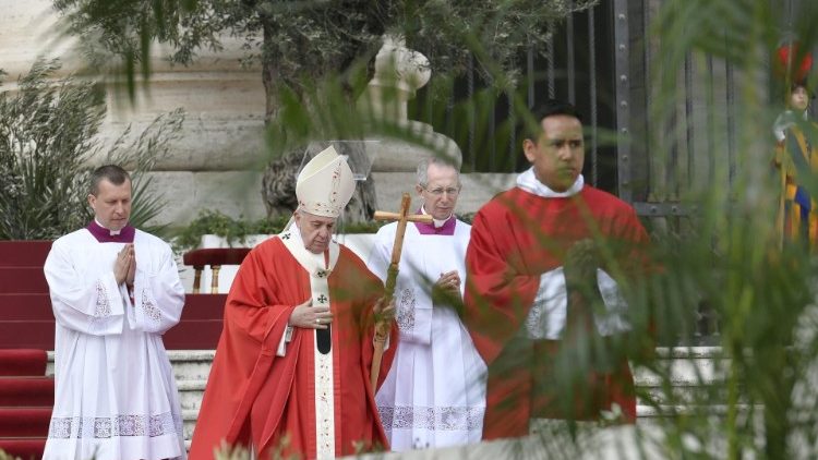 Papa Francisco durante a missa do Domingo de Ramos