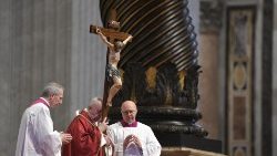 2019-04-19-celebrazione-passione-del-signore-1555691931614.JPG