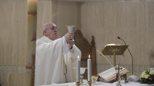 Papa: come S.Paolo docili e aperti alla voce di Dio 