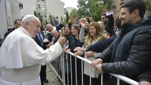 Pope tells young people in North Macedonia to build hopes and dreams