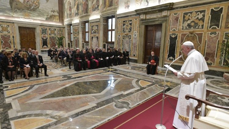 Ֆրանչիսկոս պապ ընդունեց «Papal Foundation» հիմնարկի անդամները։