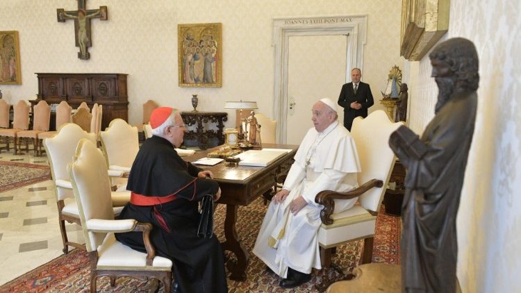 教宗與意大利主教團主席巴塞蒂樞機