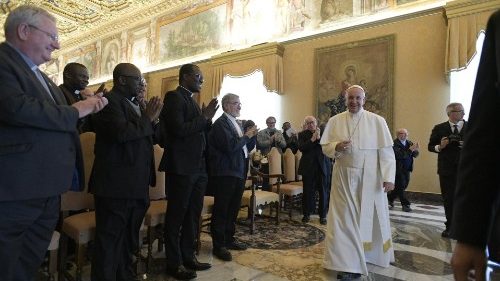 Papst betet für vor Monaten entführten Afrikamissionar