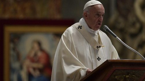 Papa a Caritas: «humildad, comunión y renuncia por el bien de la misión»