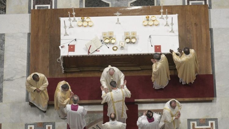 2019-05-23-celebrazione-della-santa-messa-per-1558627134244.JPG