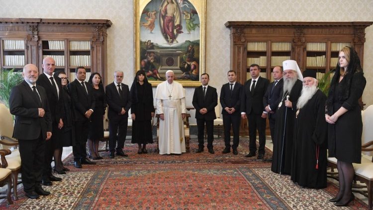 Papa Franjo s izaslanstvom Sjeverne Makedonije