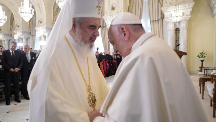 Der rumänische Patriarch Daniel und Papst Franziskus