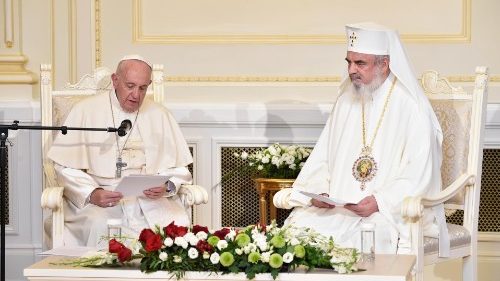 Papa a Sínodo Permanente Ortodoxo: “Juan Pablo II allanó el camino del diálogo”