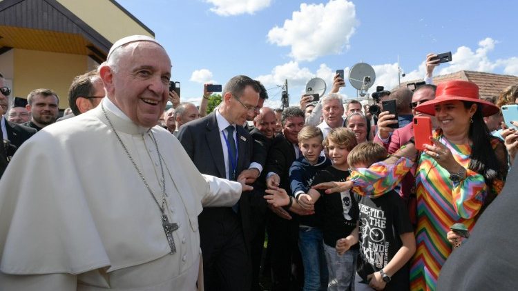 O Papa Francisco durante sua viagem apostólica à Romênia