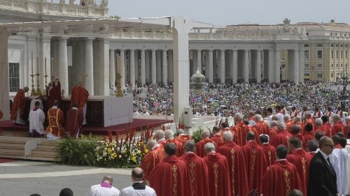 Папа в неділю П'ятидесятниці: Святий Дух закріплює якір надії